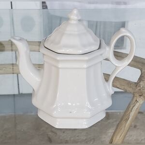 Vintage & Antique Red-cliff Ironstone 5" Creamer, Beautiful Replacement Piece